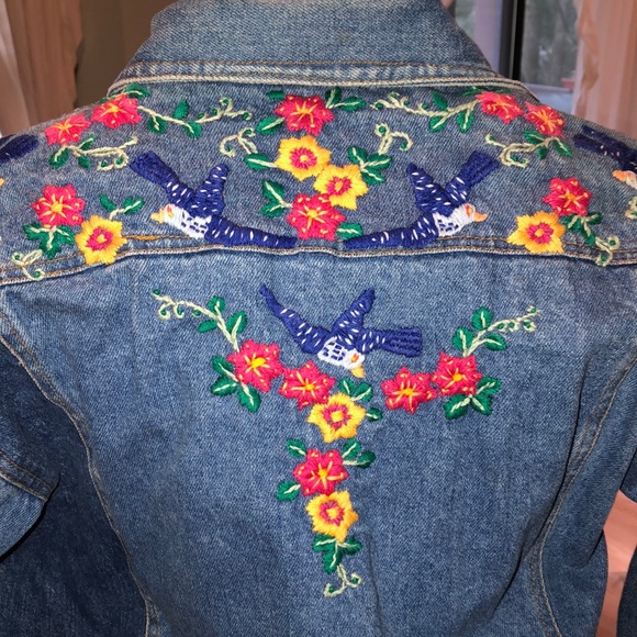 Vintage hand embroidered denim jacket - Picture 3 of 6
